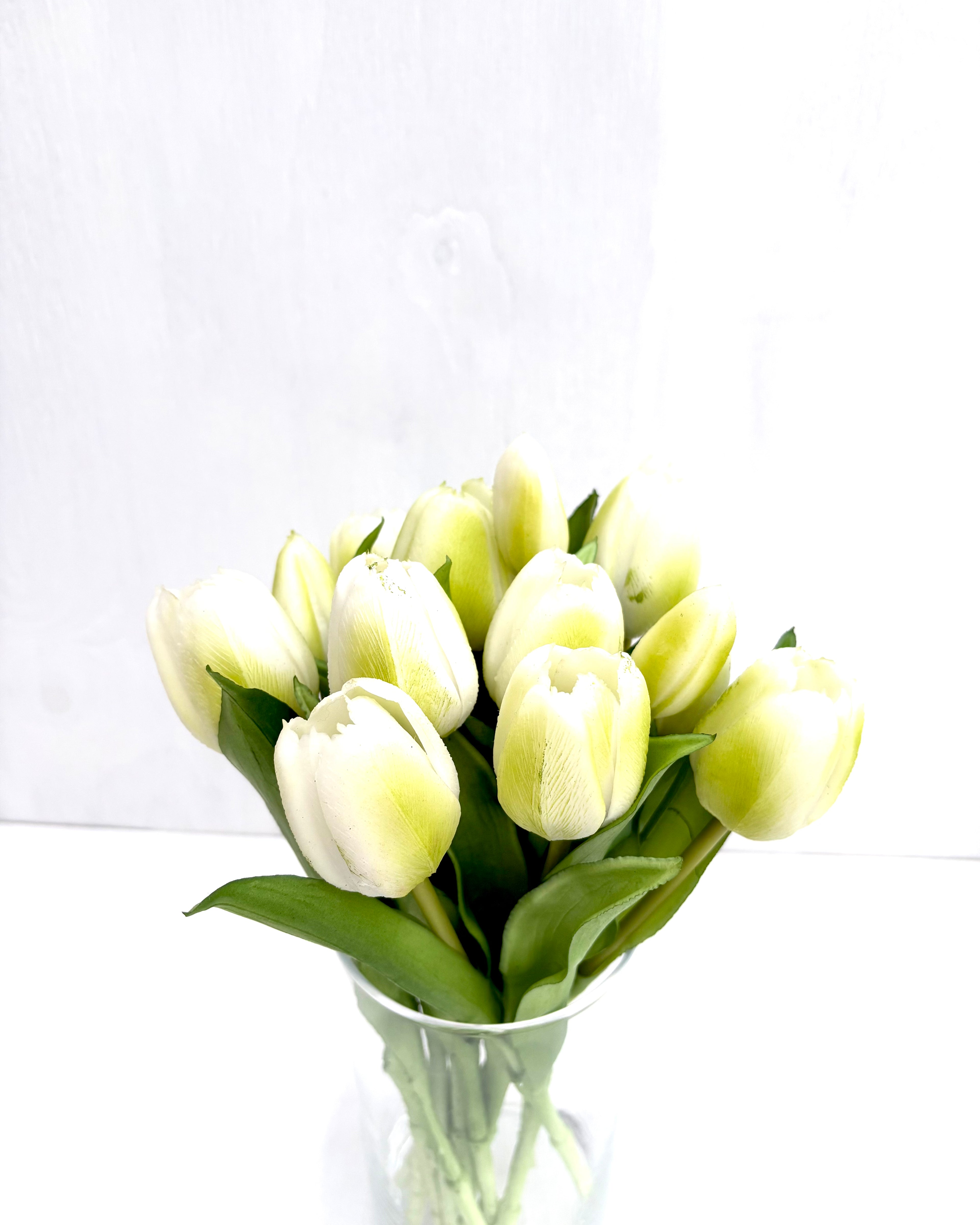 Tulpanbukett Vit